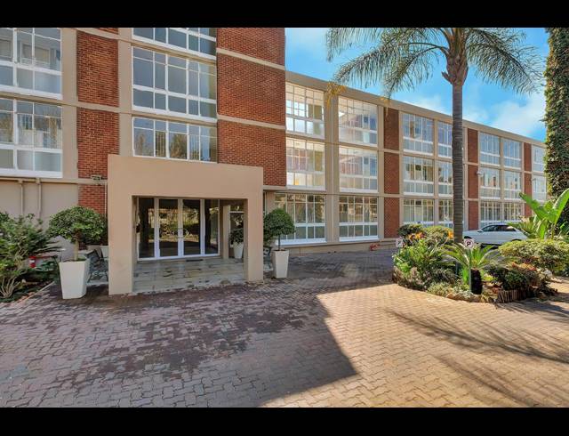 1 BEDROOM APARTMENT FOR SALE IN SANDOWN